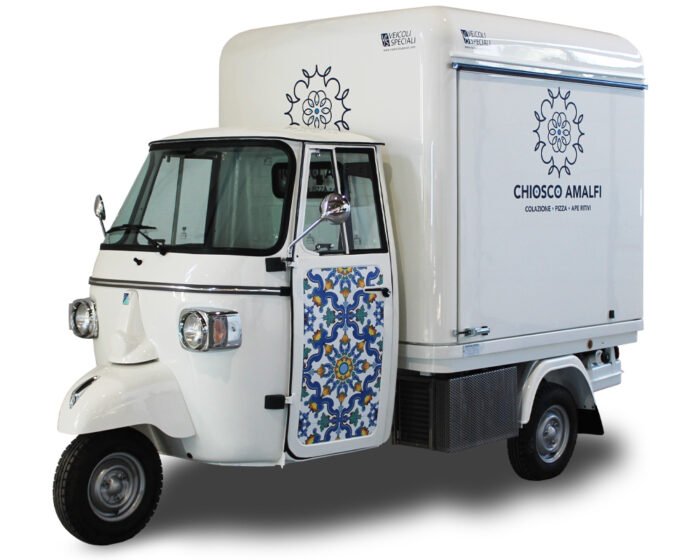 Piaggio Ape V-Curve® | Food Catering and Brand Promotion | Custom Van