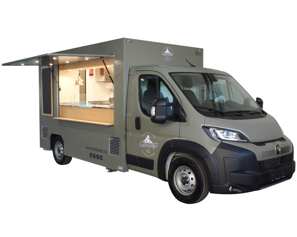 food truck friggitoria svizzera realizzato con Friggitrice a Gas